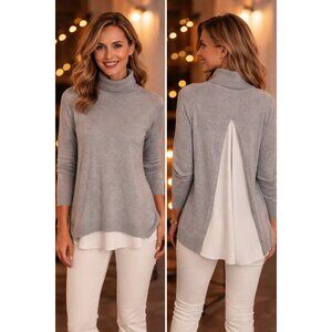 White House Black Market Medium Gray Long Sleeve Sweater With White Pleated Back